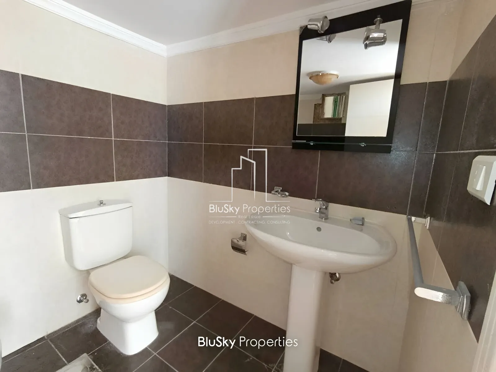 Duplex for Sale in Fidar