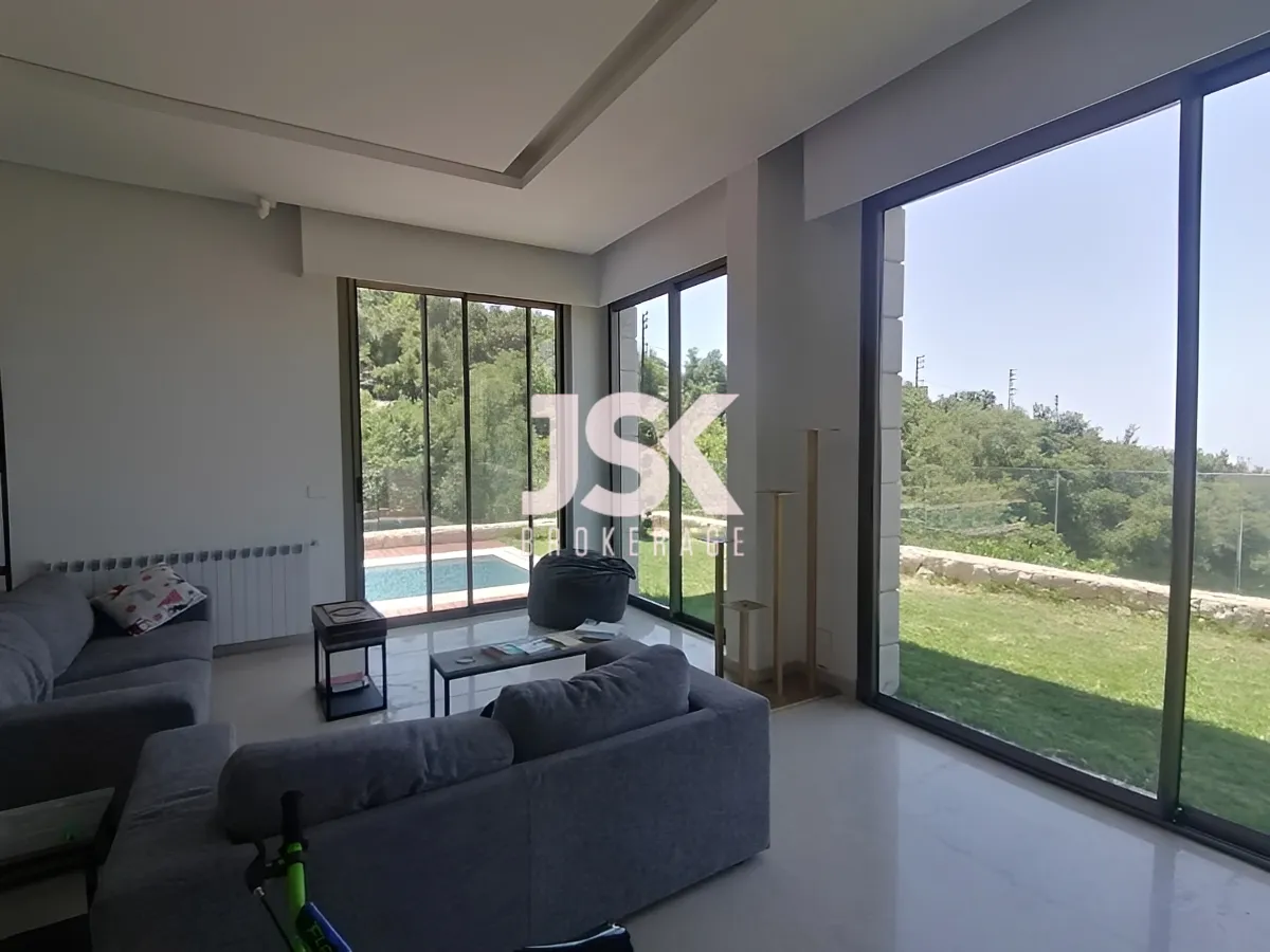 Villa for Sale in Annaya , Lebanon