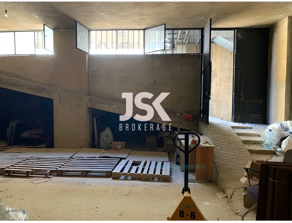 Warehouse for sale in Baouchriyeh