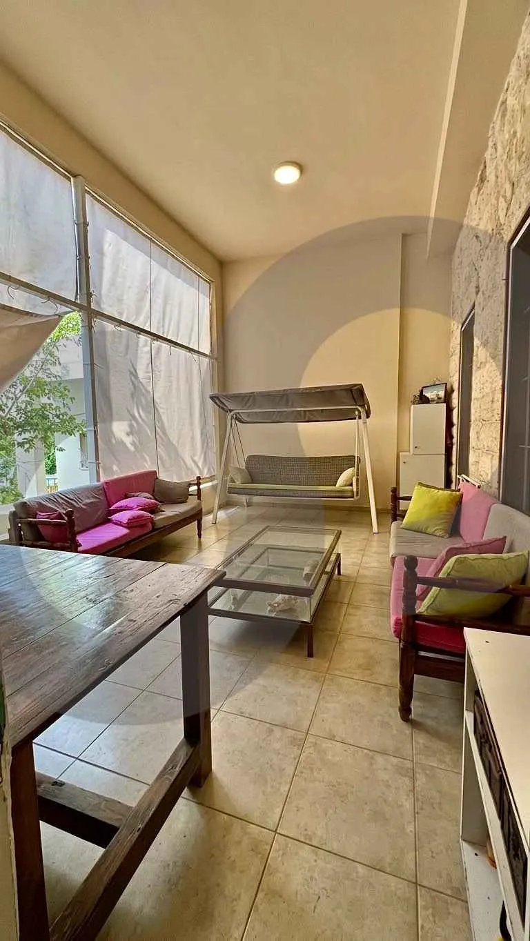 Villa for Sale in Safra