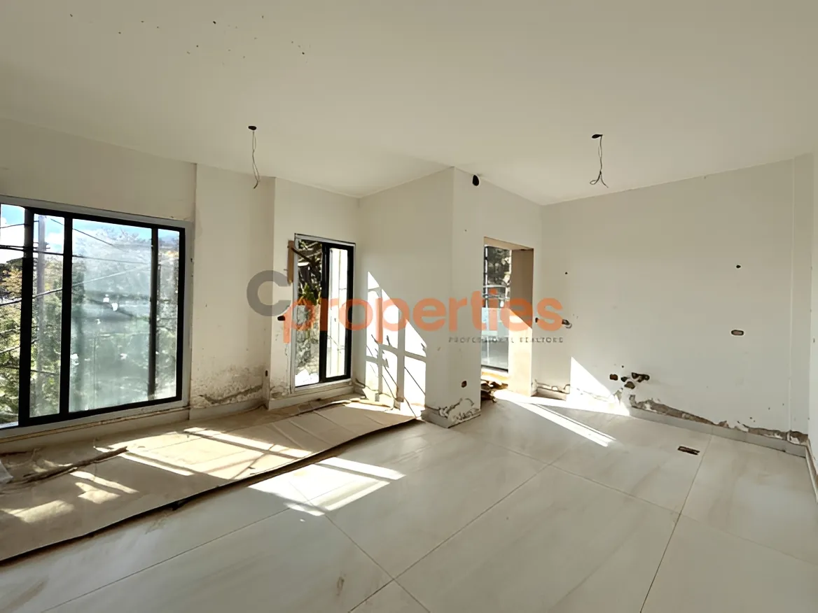 Apartment for Sale in Broummana - 3 bed, 3 bath