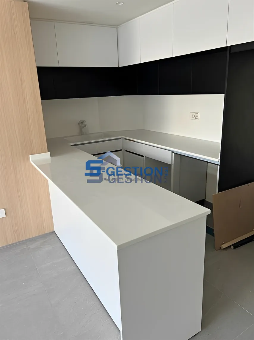 Apartment for Sale in Achrafieh - 2 bed, 2 bath