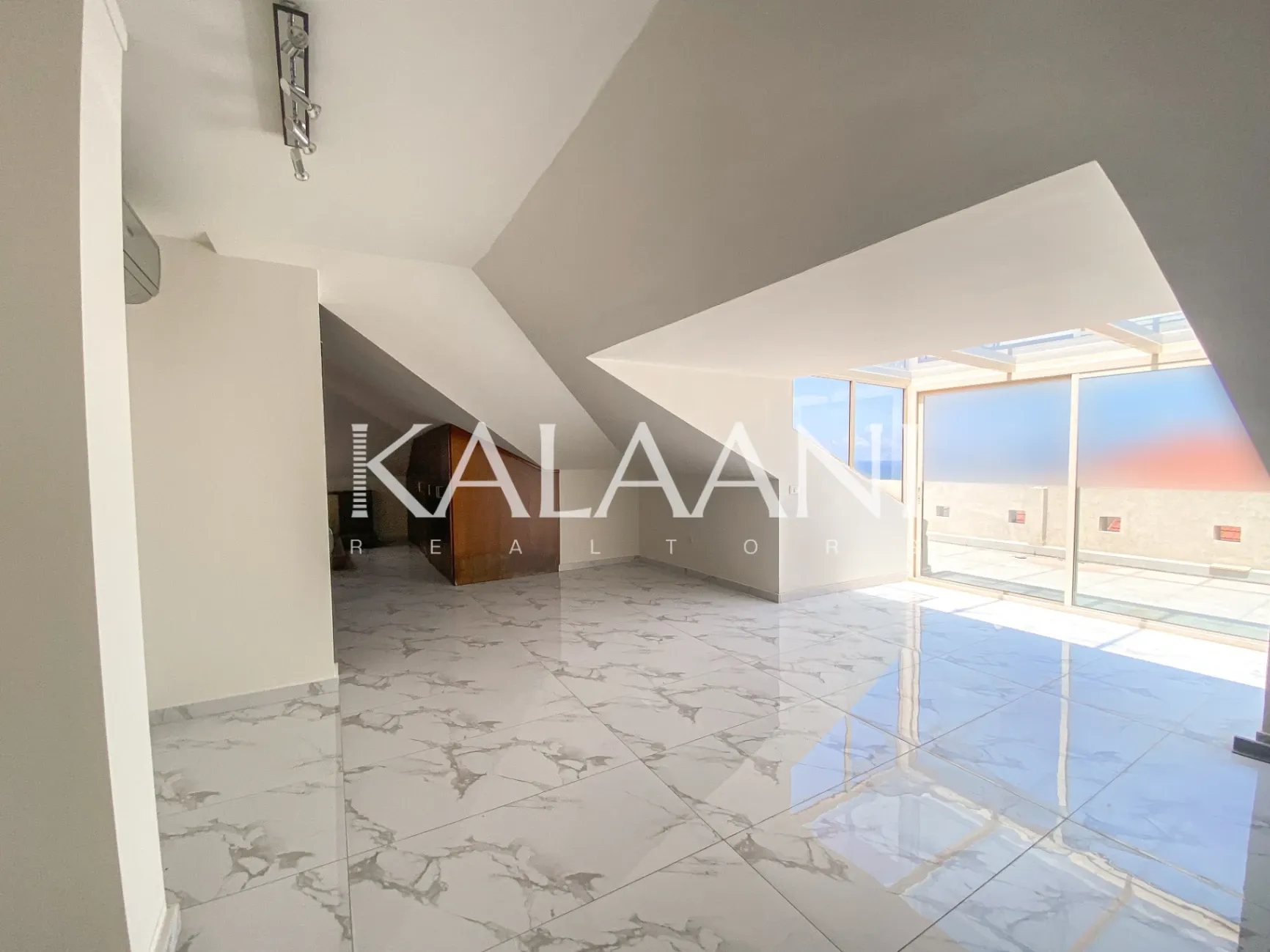 Duplex for sale in Kfar Hbab, Lebanon