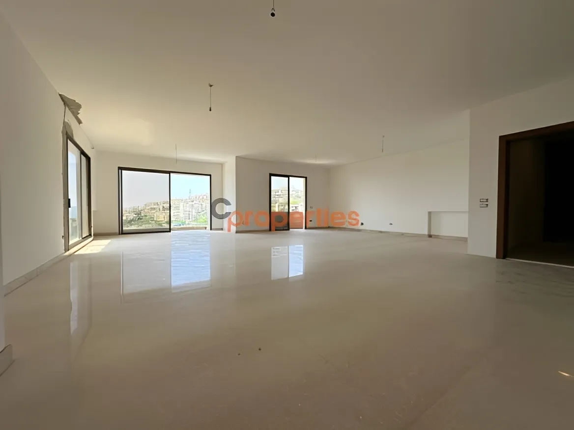Apartment for Sale in Mtaileb