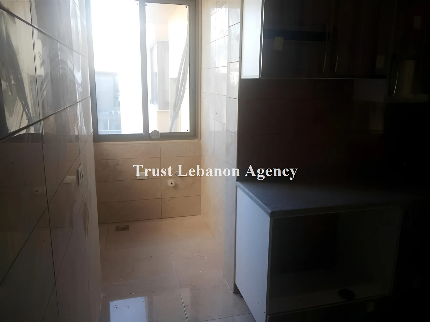 Apartment for Sale in Mazraa Beirut Lebanon - 3 bed, 3 bath