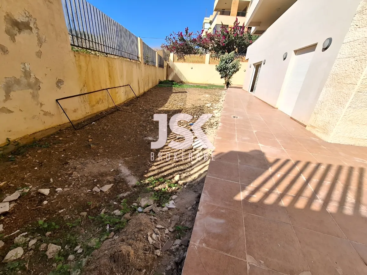 Apartment for Rent in Adma w Dafnah, Lebanon - 3 bed, 4 bath