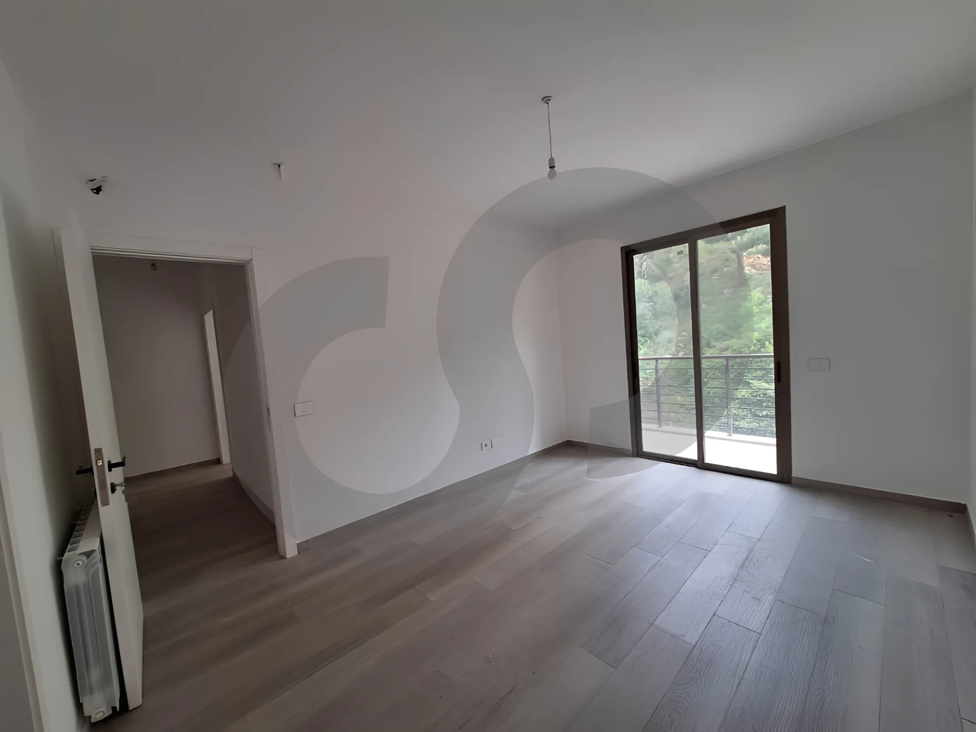 Apartment for Sale in Ain Saadeh