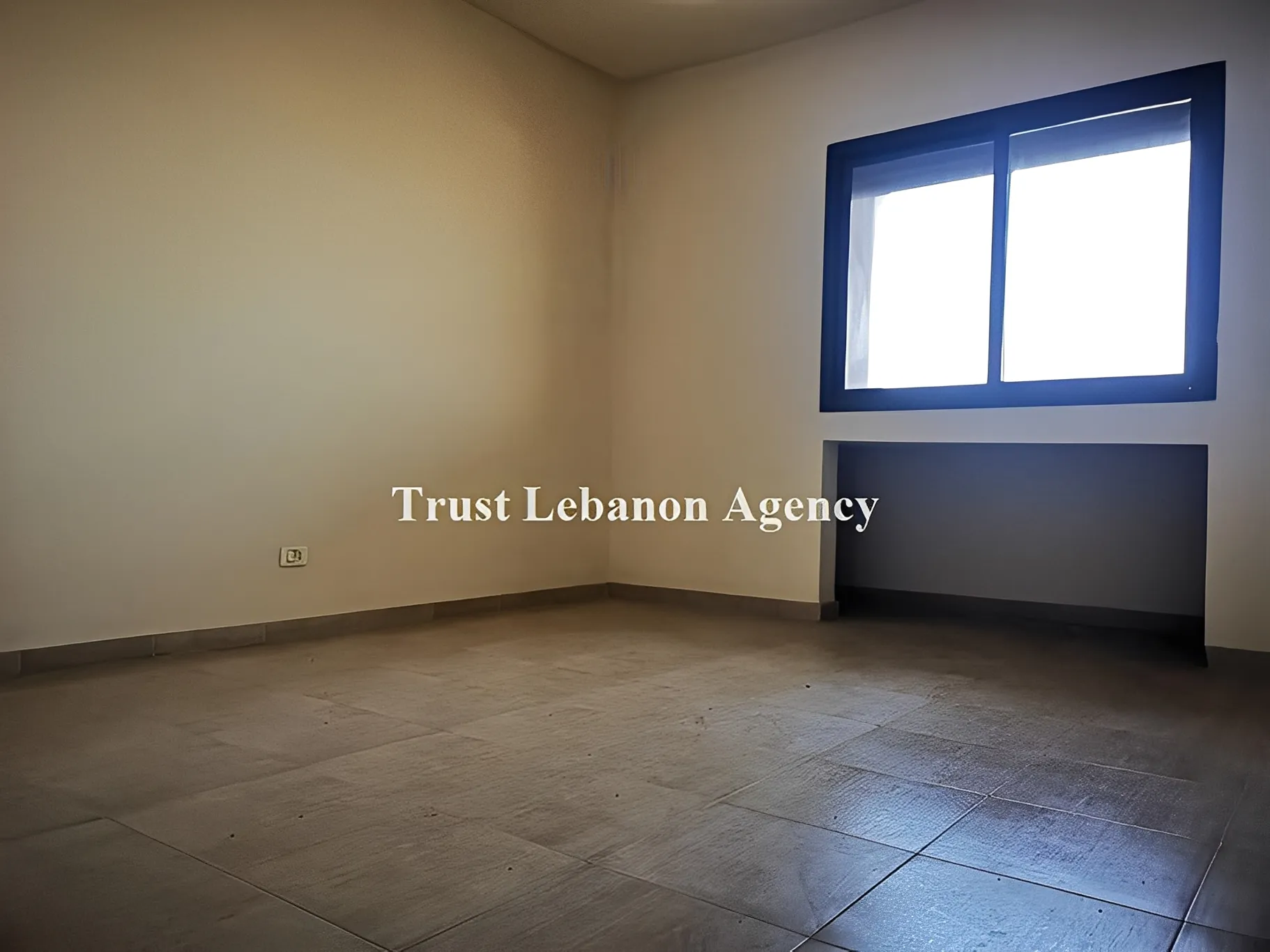 Office for sale in Metn, Bawchriye