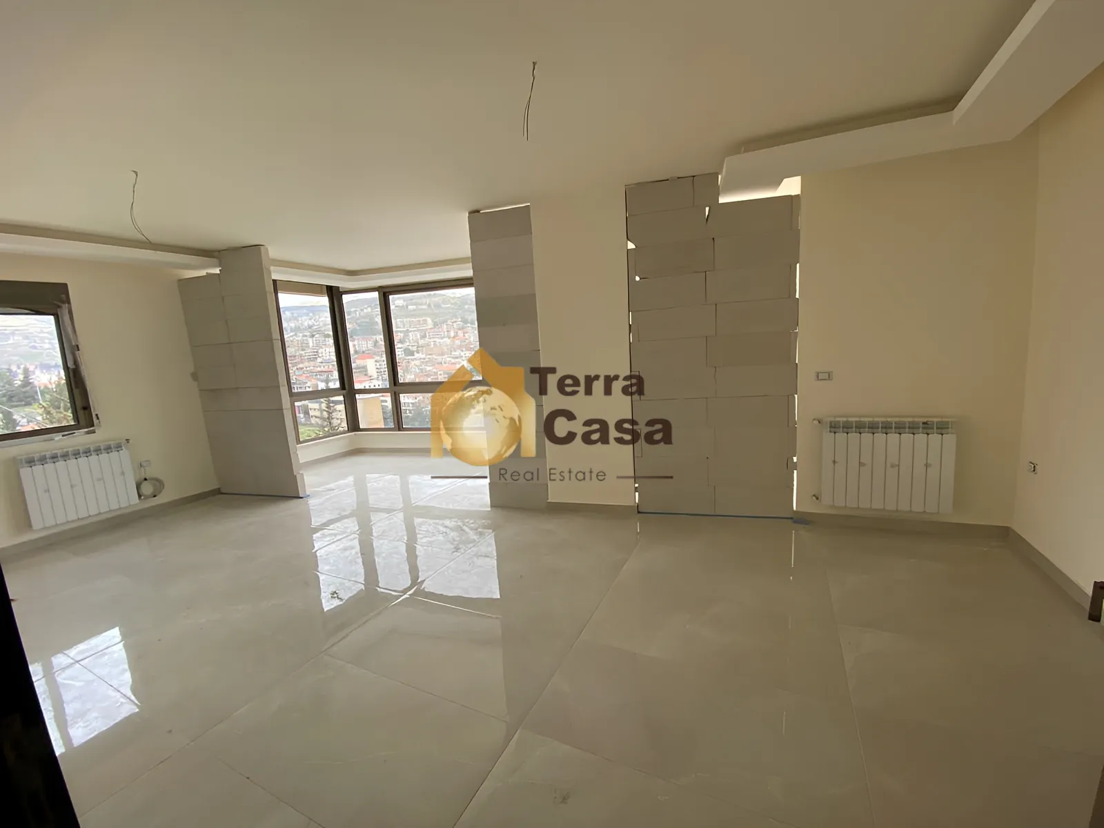 Apartment for Sale in Haouch el Omara 120 Sqm - 2 bed, 2 bath