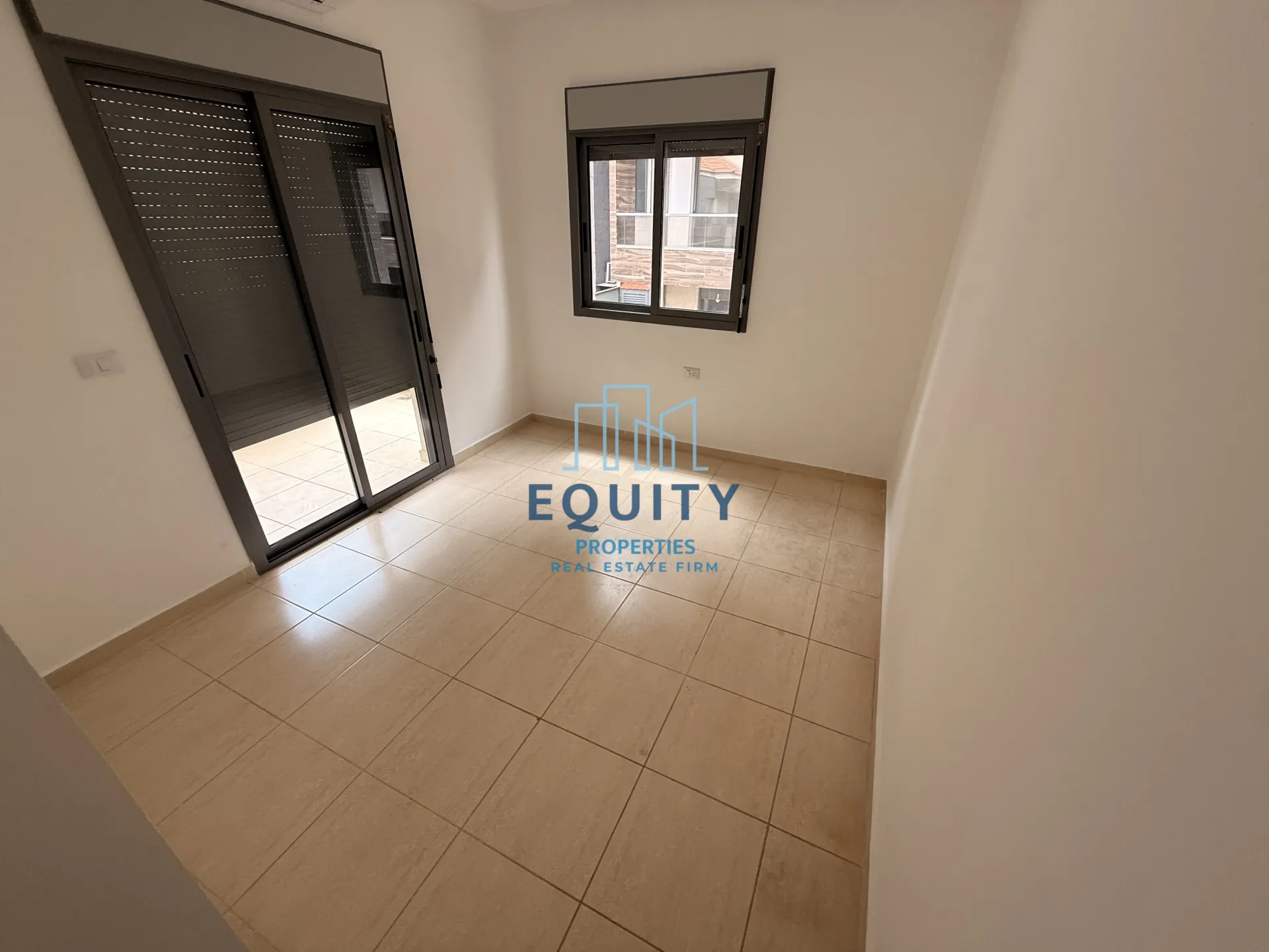Apartment for rent in Kornet Chehwan - 2 bed, 2 bath