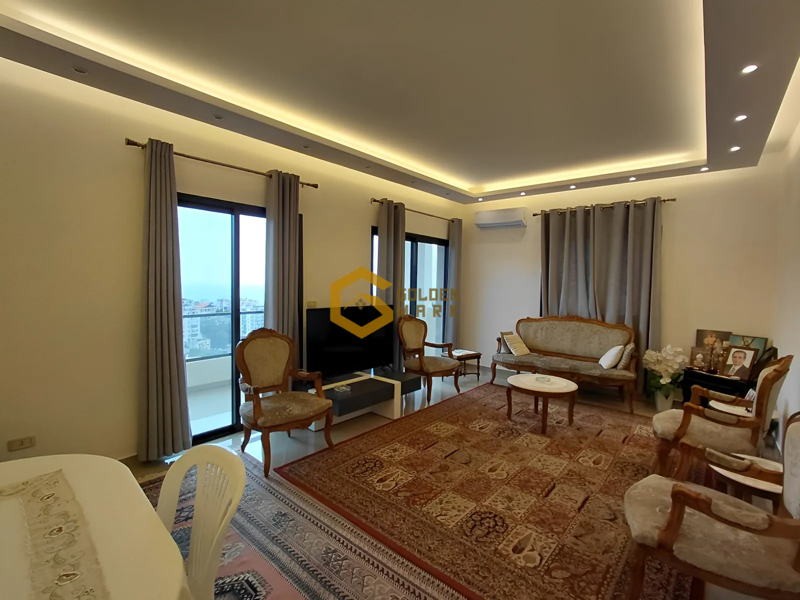 Apartment for Sale in Blat - 3 bed, 3 bath