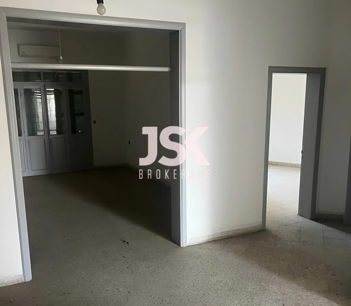 Office for rent in Badaro