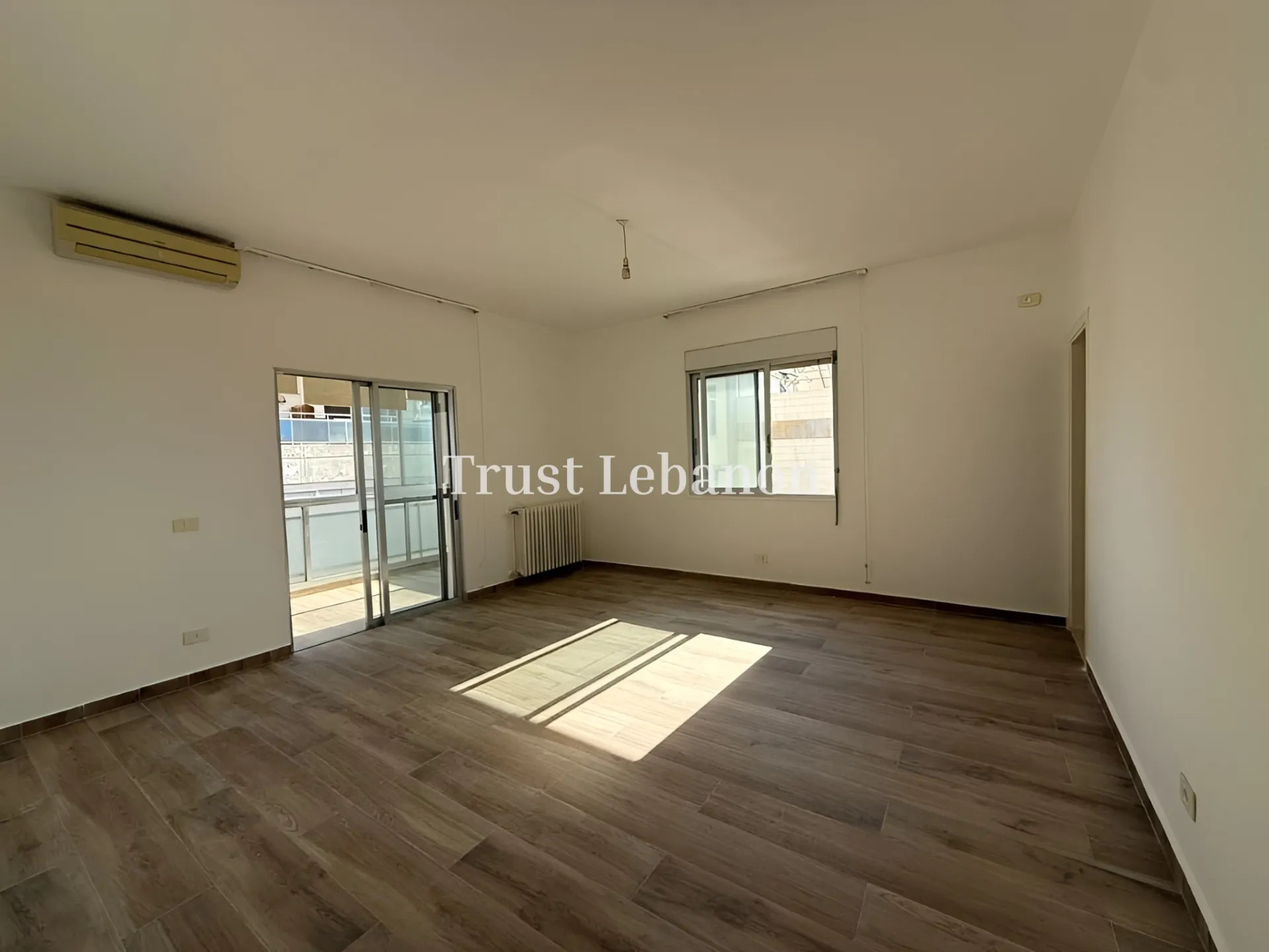 Apartment for rent in Ain Saadeh