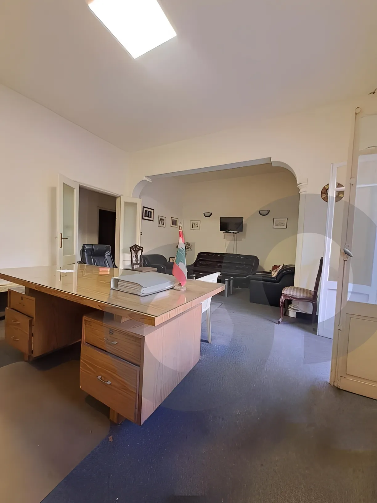 Office for Sale in Raoucheh