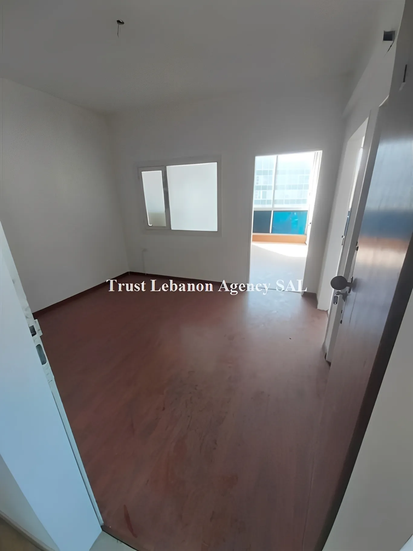 Office for rent in Beirut, Adliyeh