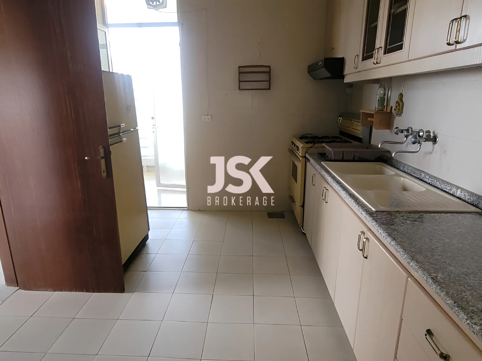 Apartment for Sale in Ajaltoun