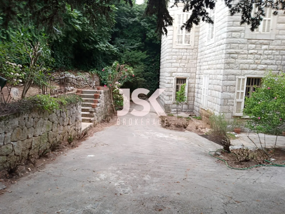 Villa for Sale in Bikfaiya, Lebanon