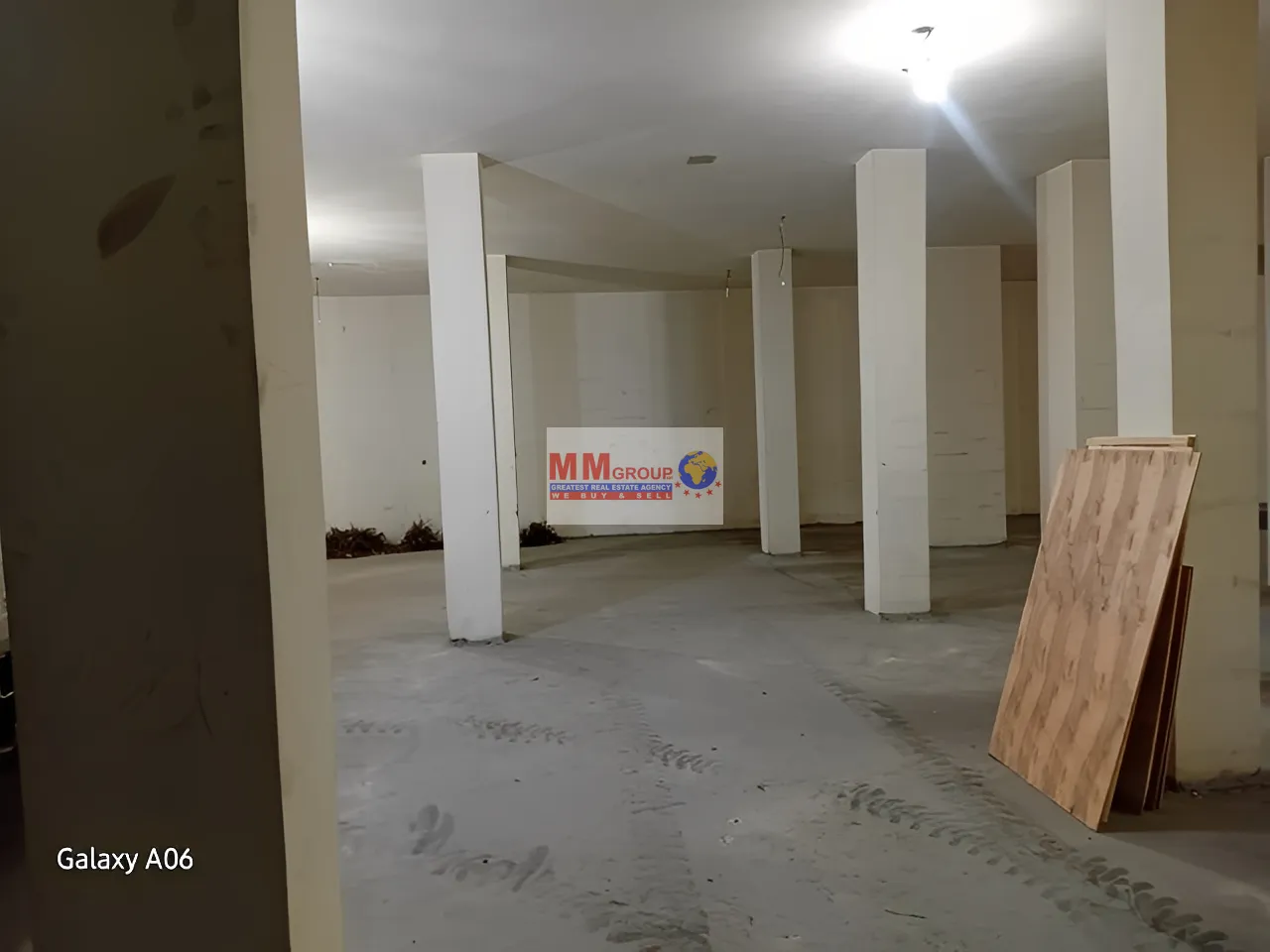 Warehouse for sale in Jdeideh