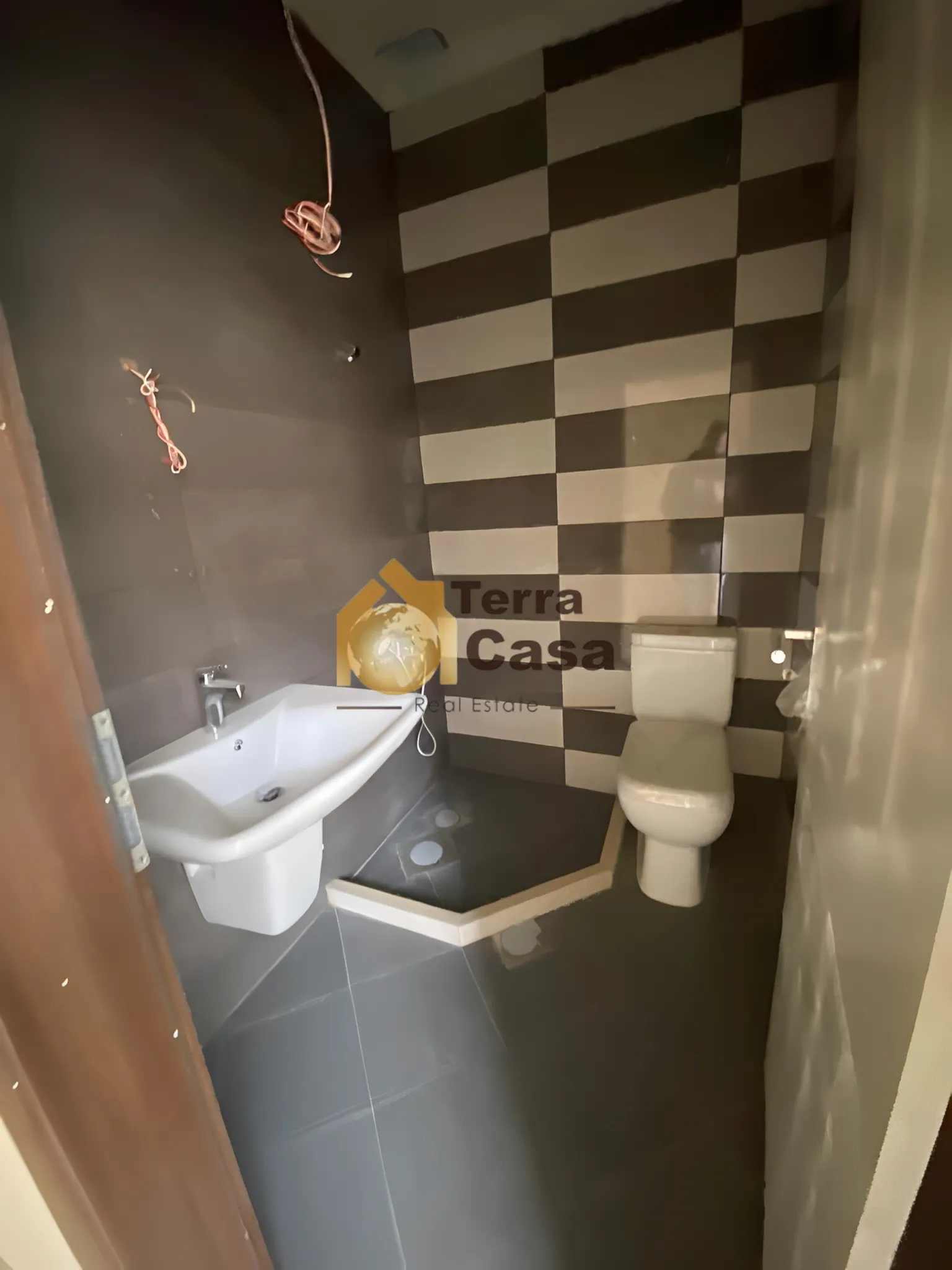 Duplex for Sale in Haouch El Oumaraa
