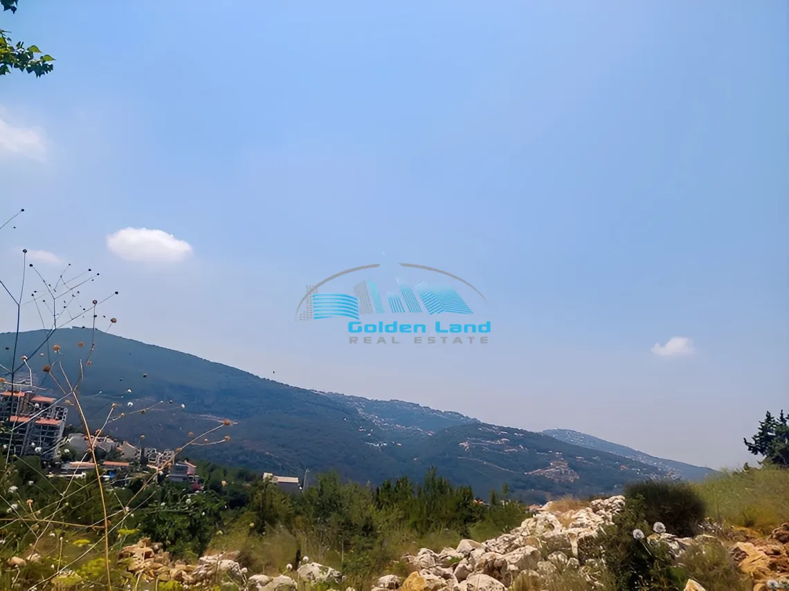 Land for Sale in Cornet Chahwan, Lebanon