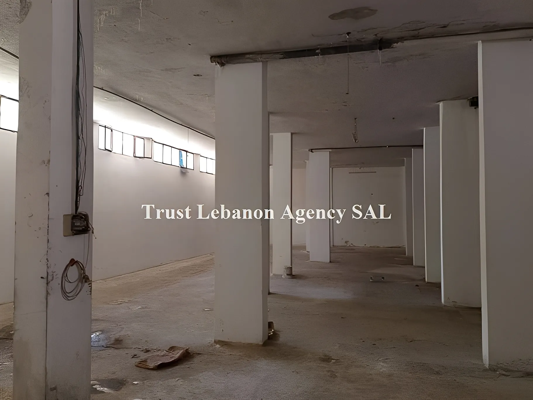 Warehouse for sale in Sabtiyeh