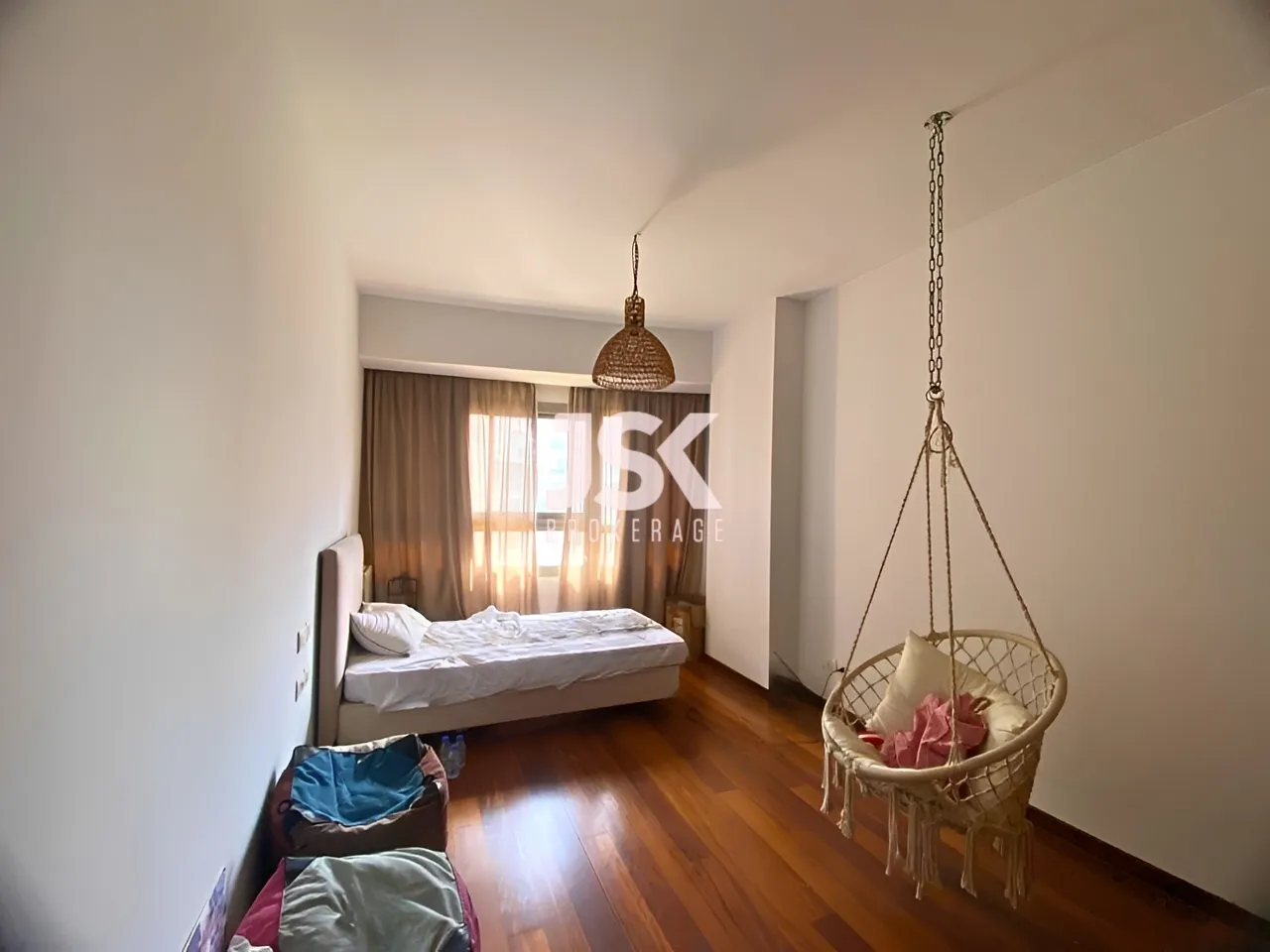 Apartment for Rent in Ain Al Tineh