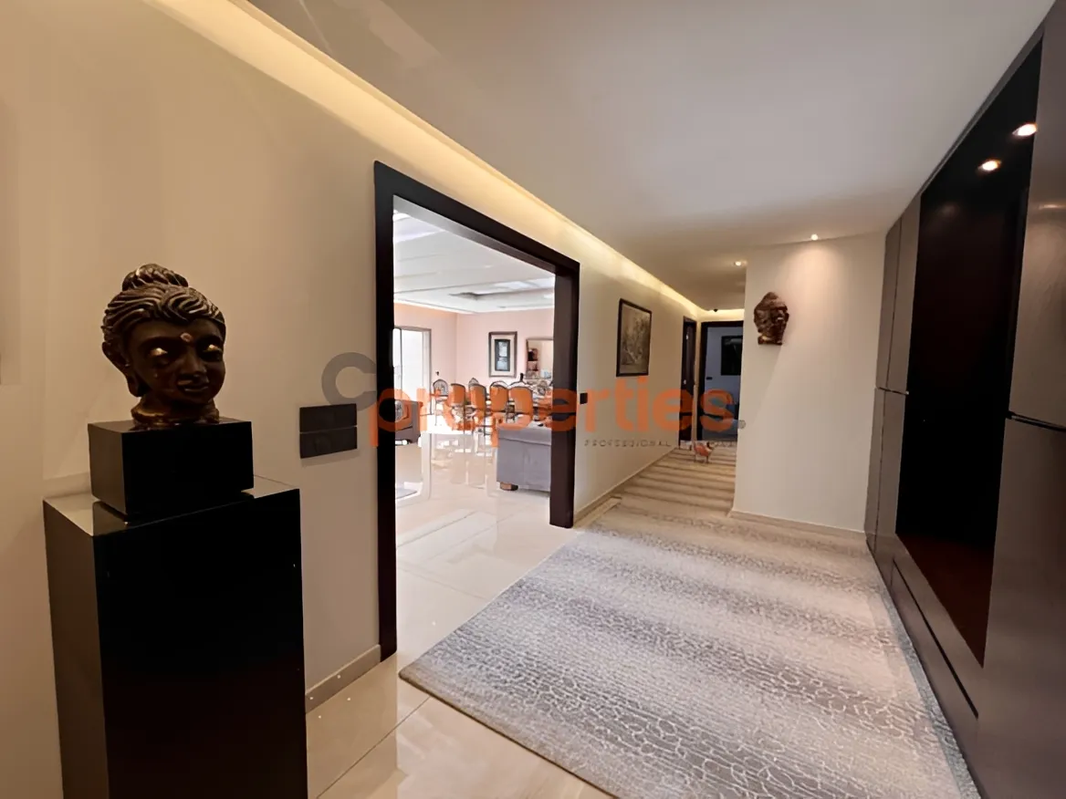 Apartment for Sale in Beit Meri - 4 bed, 7 bath