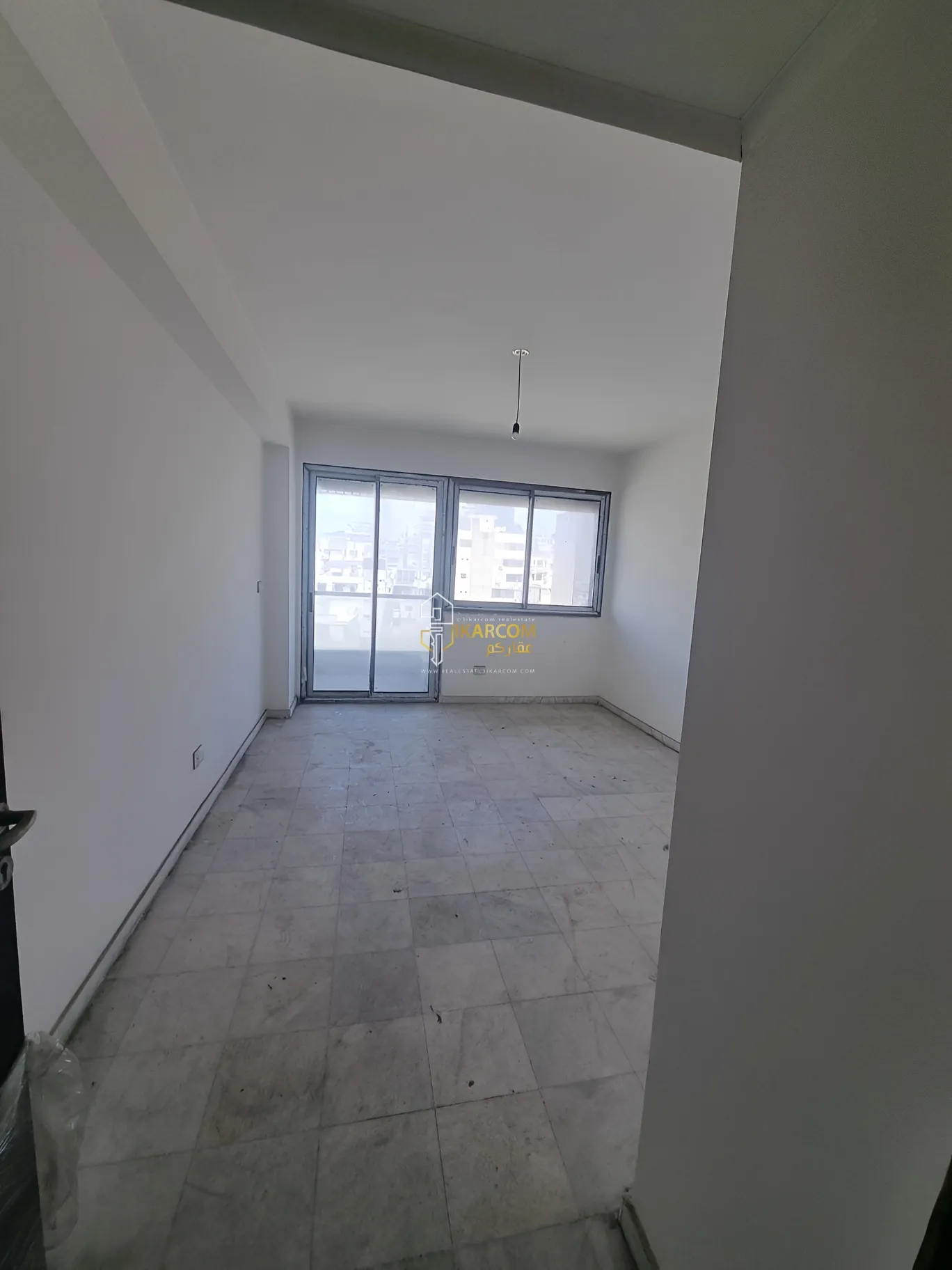 Apartment for sale in Ras Al Naba'a, Beirut, Lebanon
