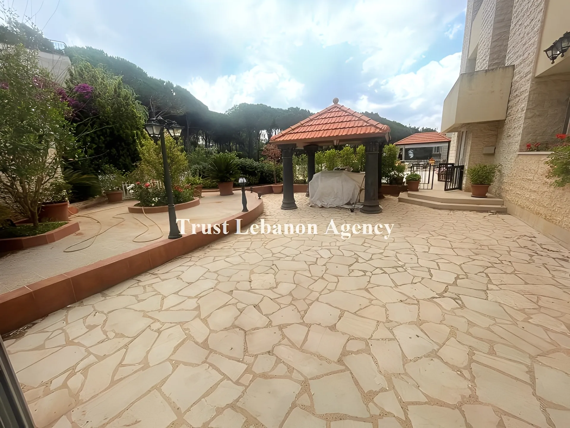 Apartment for Sale in Metn Broumana Lebanon