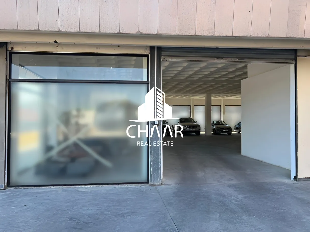Showroom for rent in Dawrat, Lebanon