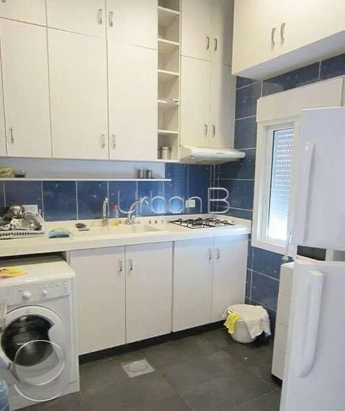 Apartment for rent in Geitawi, beirut, lebanon
