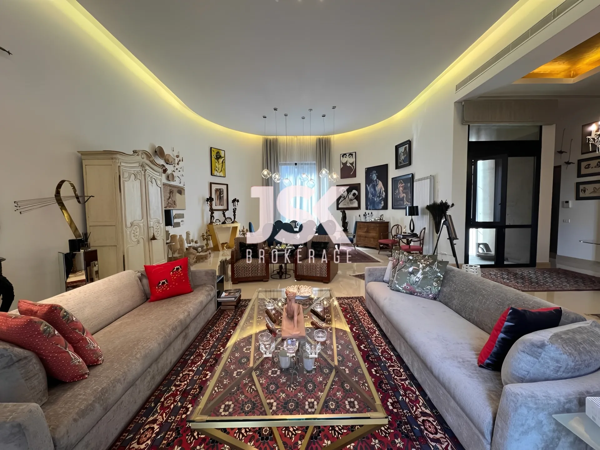 Loft for Sale in Caree d'or, Achrafieh, Beirut, Lebanon - 3 bed, 4 bath