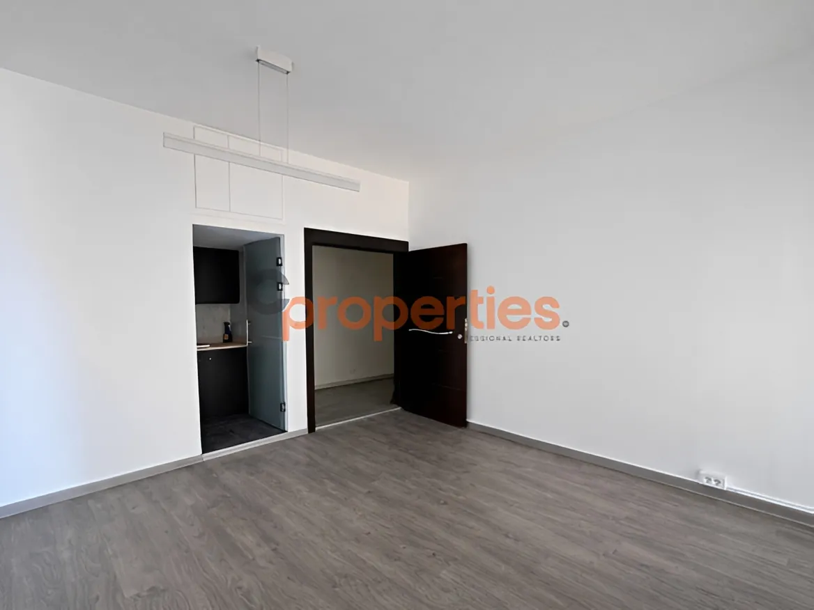 Office for Rent in Jdeideh