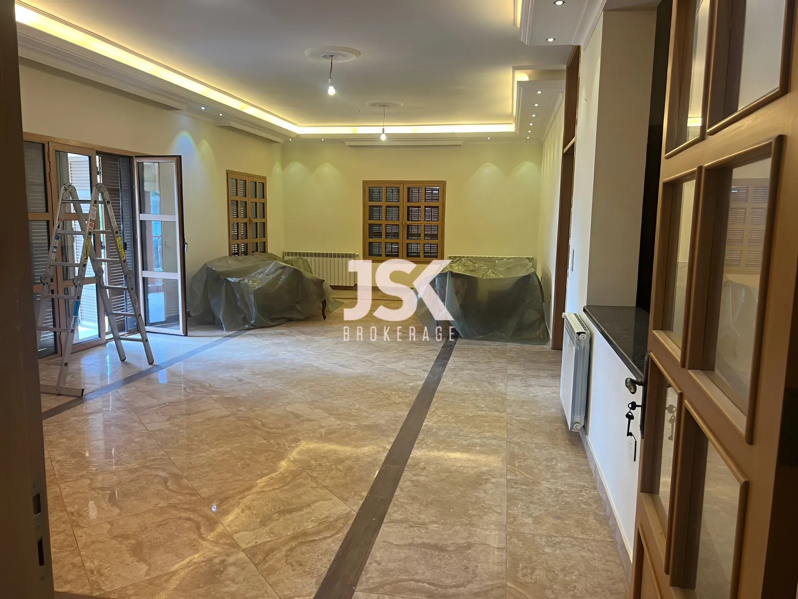 Villa for Sale in Souq El Gharb