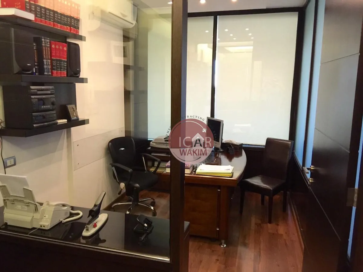 Office for rent in Jdeideh