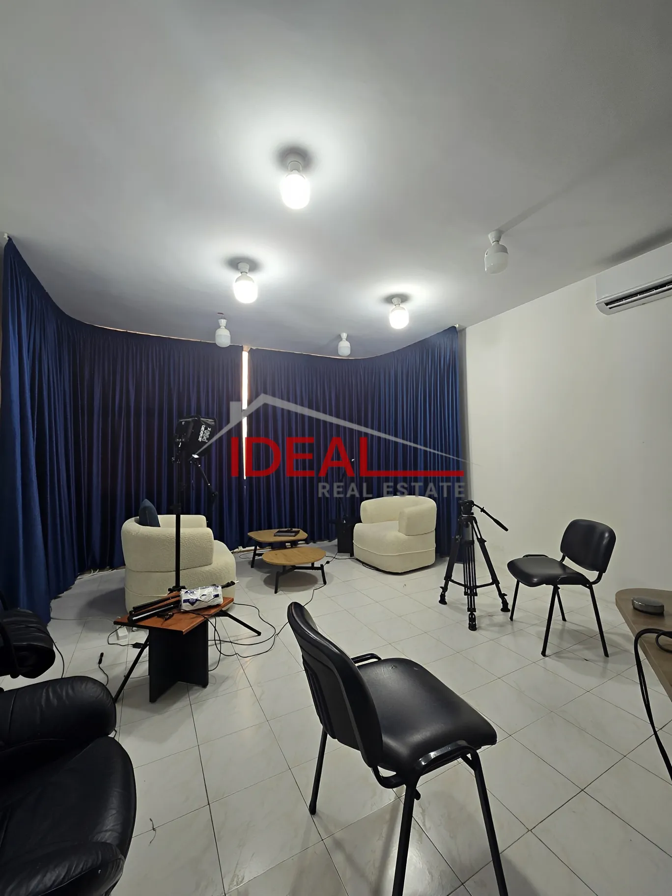 Office for rent in Jisr El Bacha, Lebanon