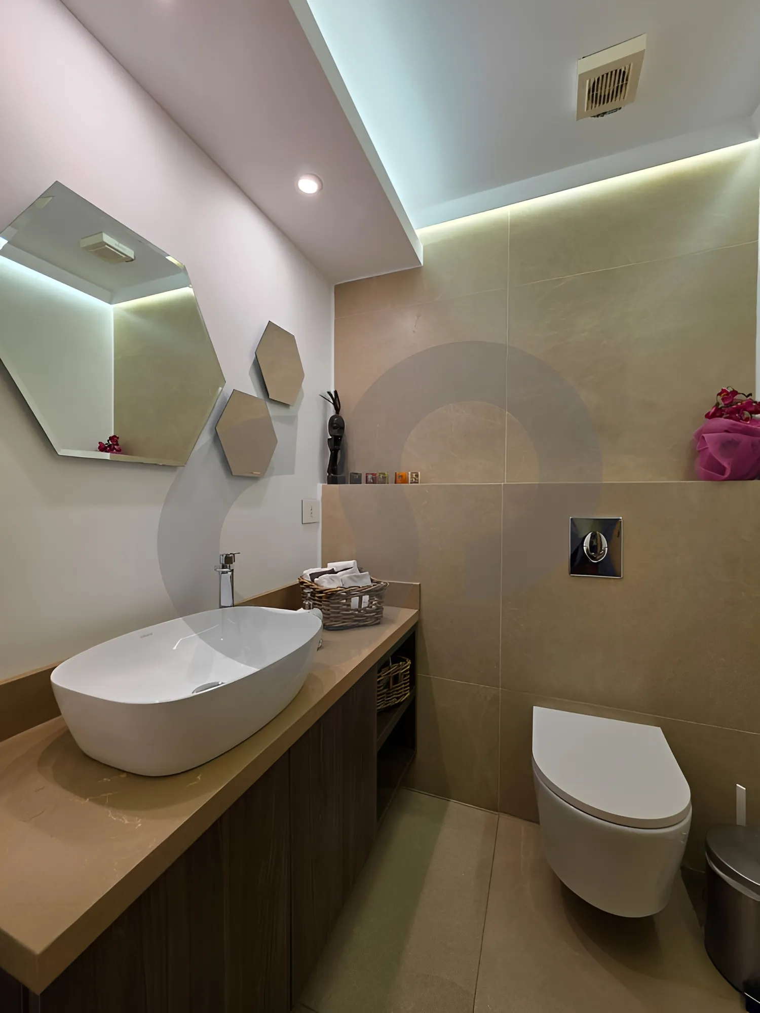 Building for Sale in Ghazir