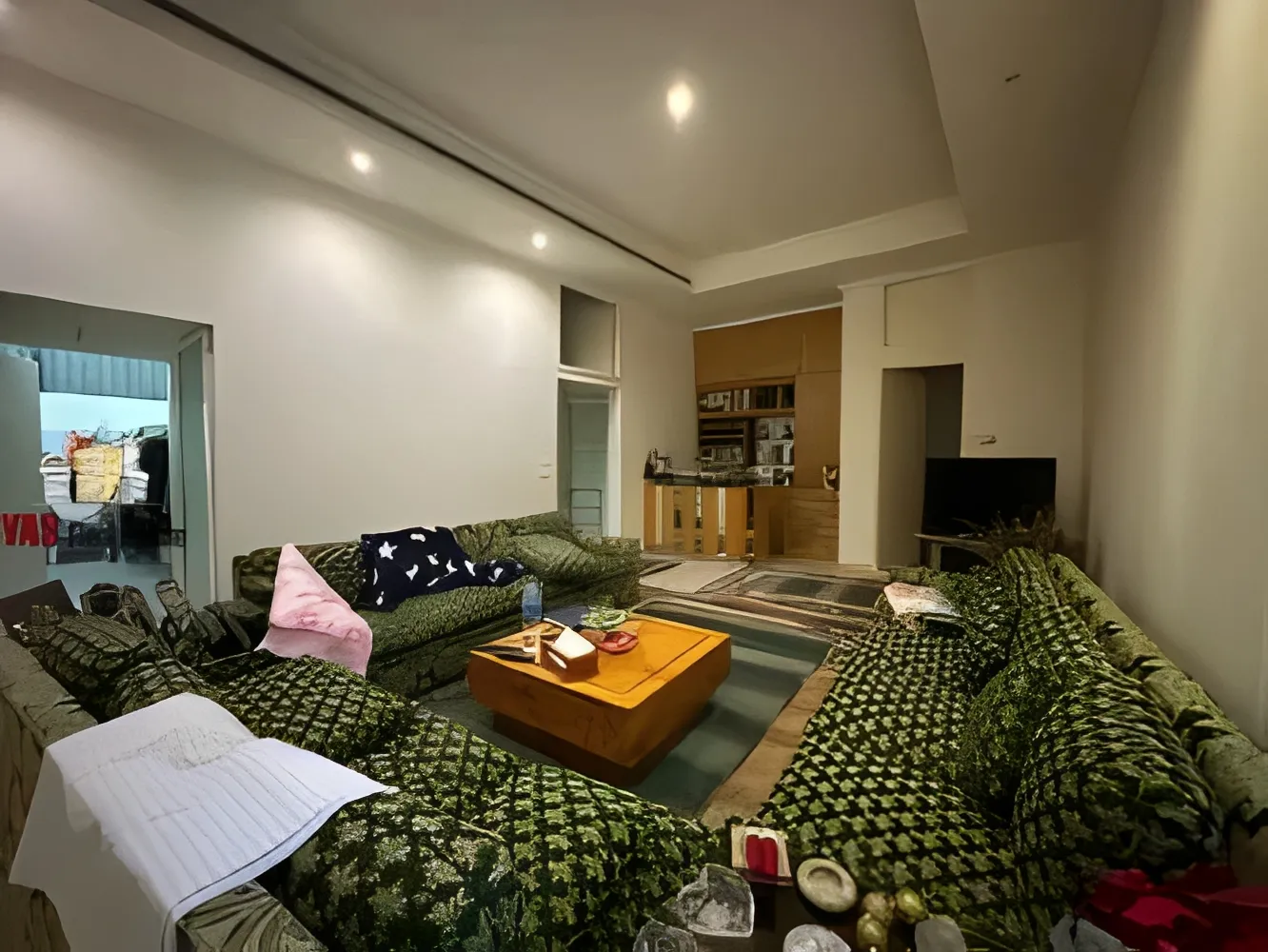 Apartment for Sale in Adma