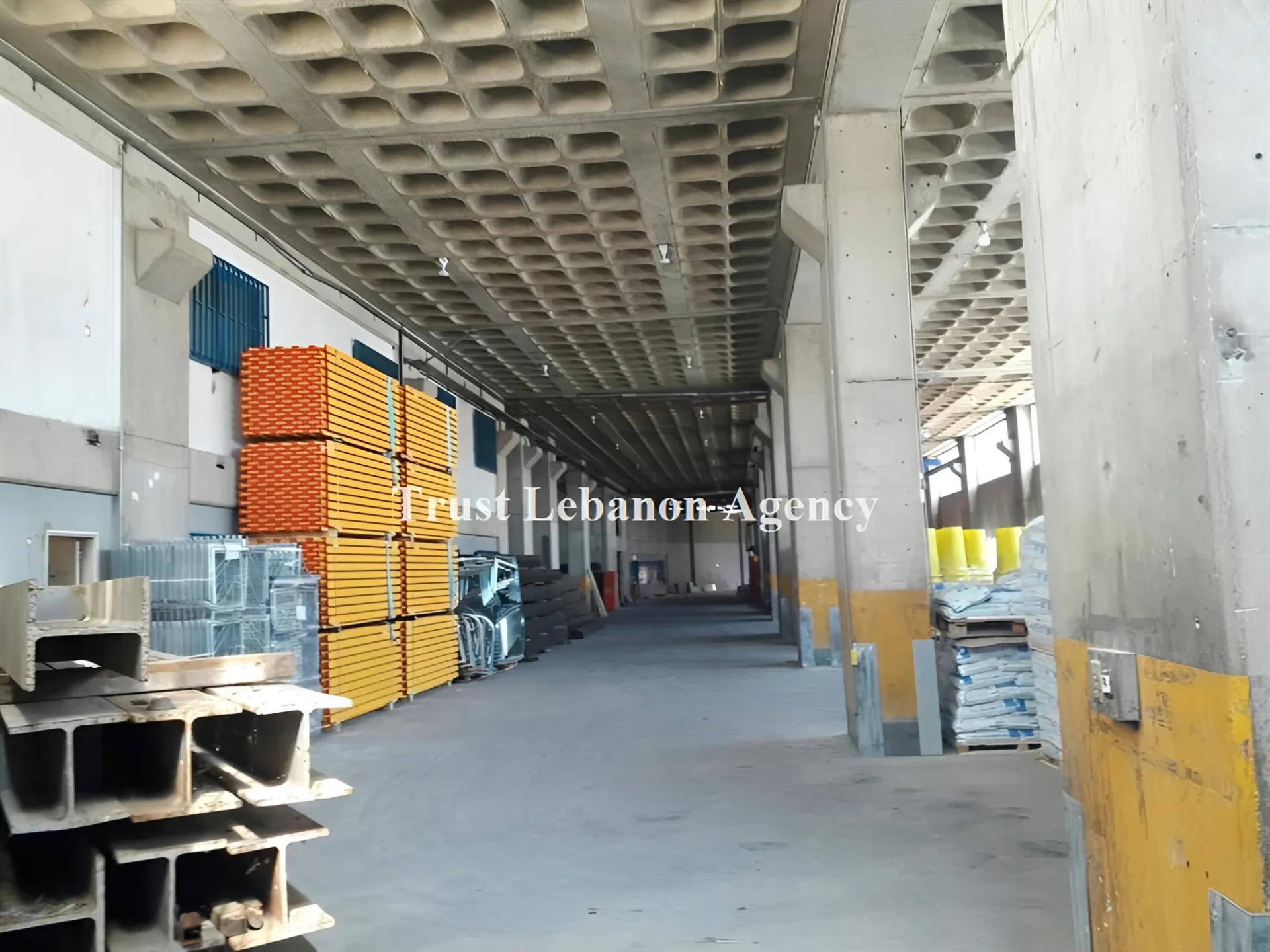 Office for sale in Metn, Mkalles