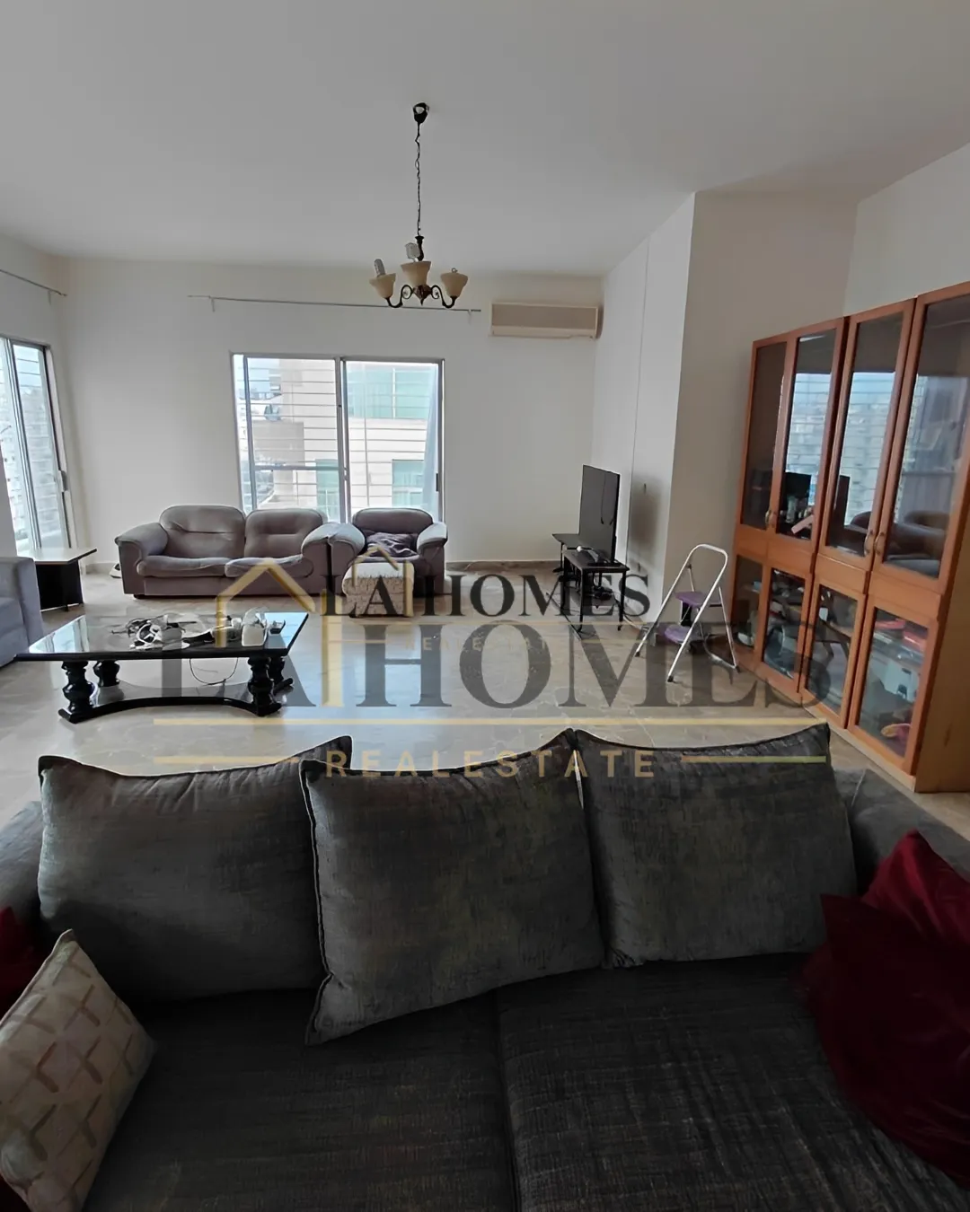 Apartment for sale in Hamra