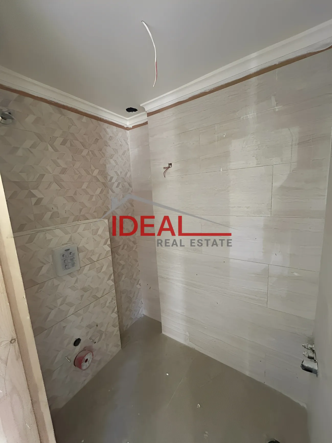 Apartment for Sale in Zouk Mosbeh, Lebanon - 3 bed, 3 bath
