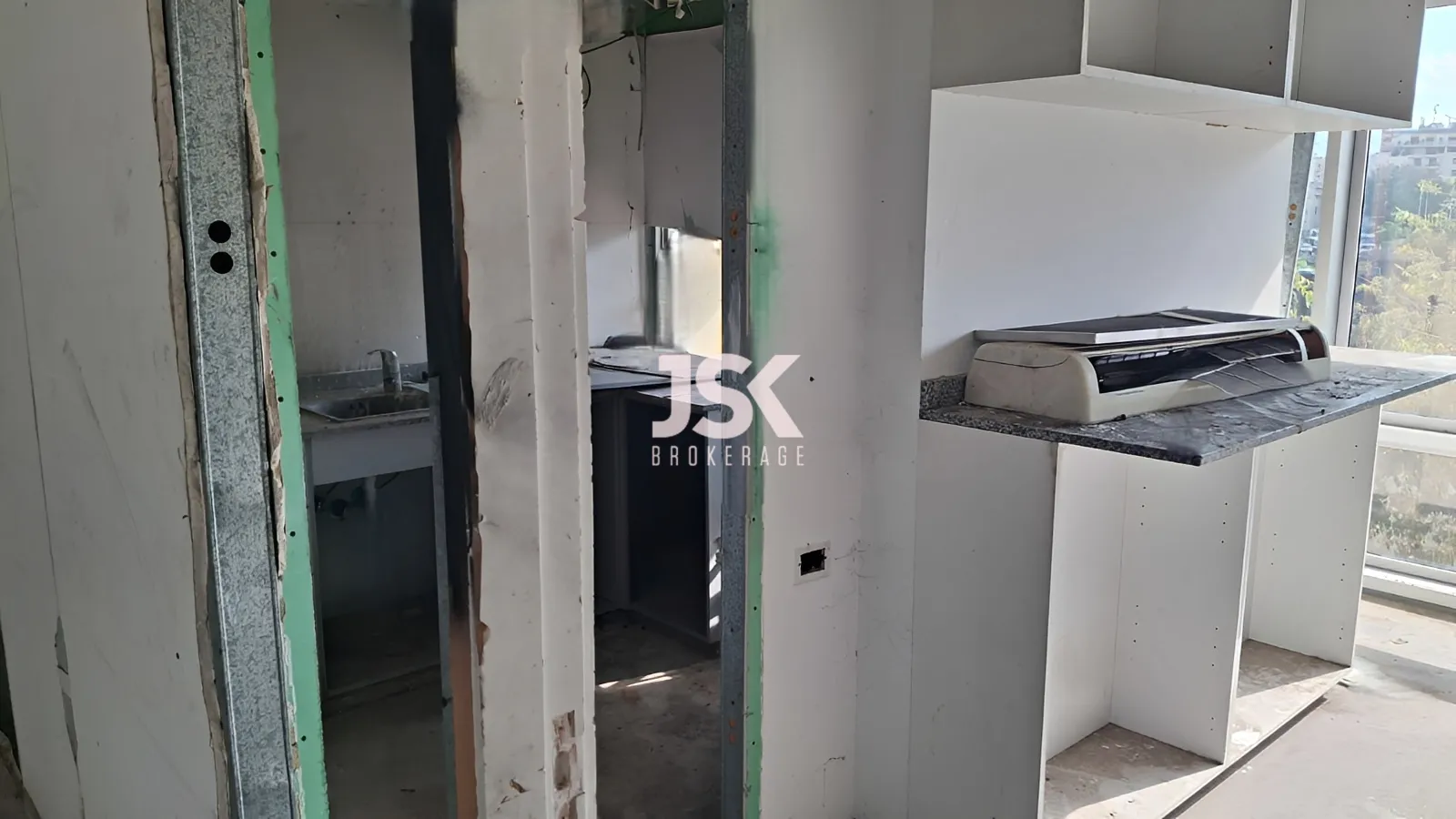 Office for Rent in Downtown