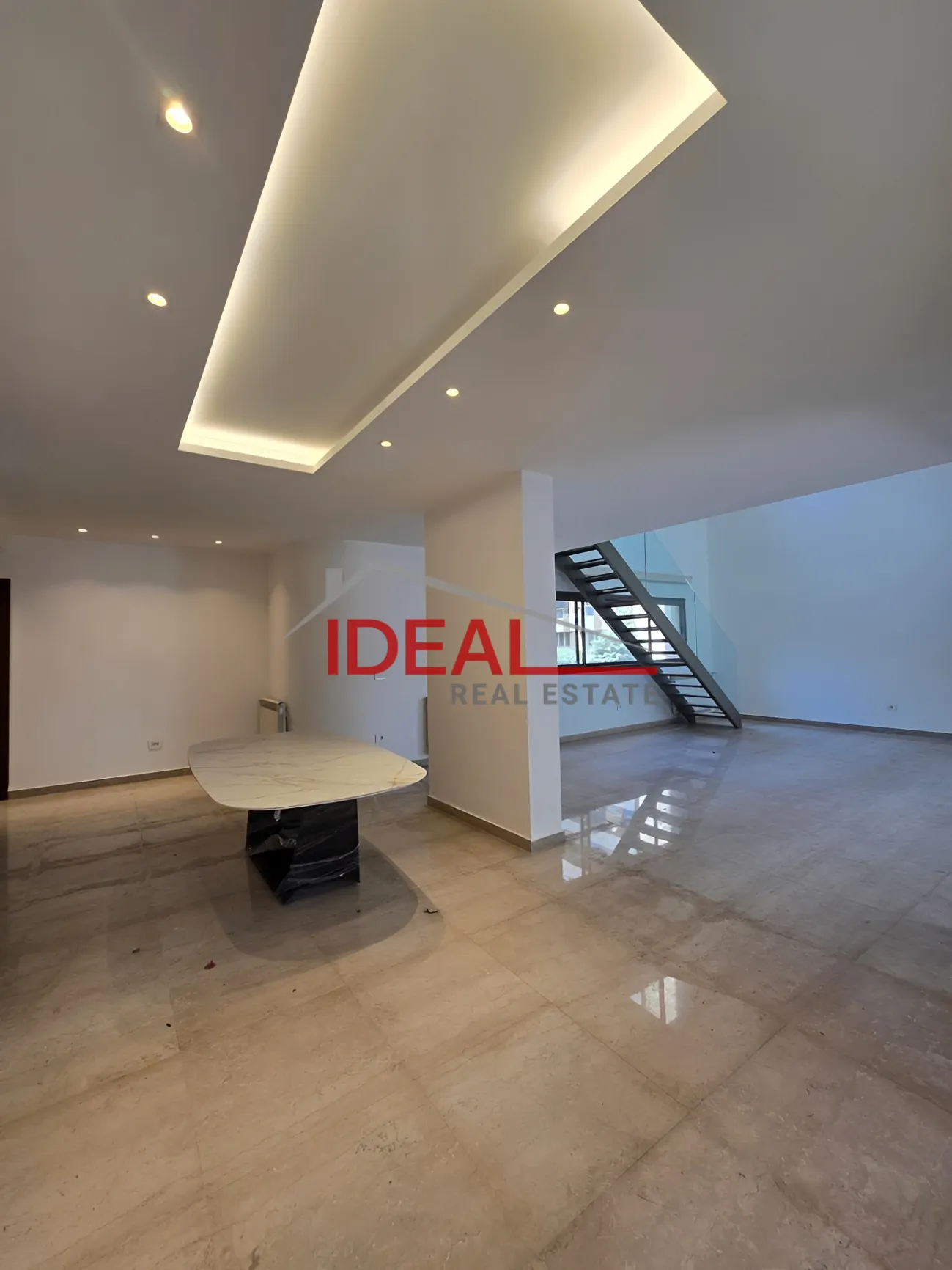 Duplex for rent in Achrafieh