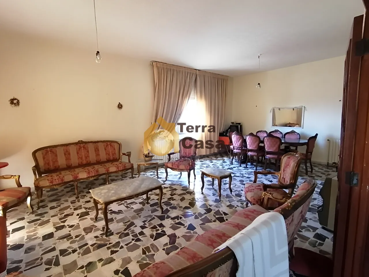 Apartment for Sale in Saadnayel 200 Sqm - 3 bed, 2 bath