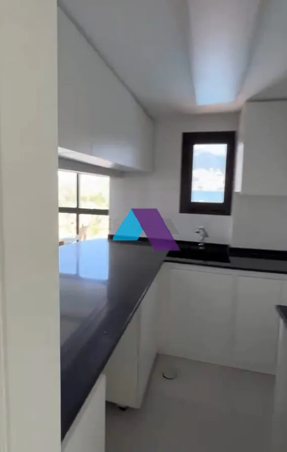 Chalet for Sale in Tabarja