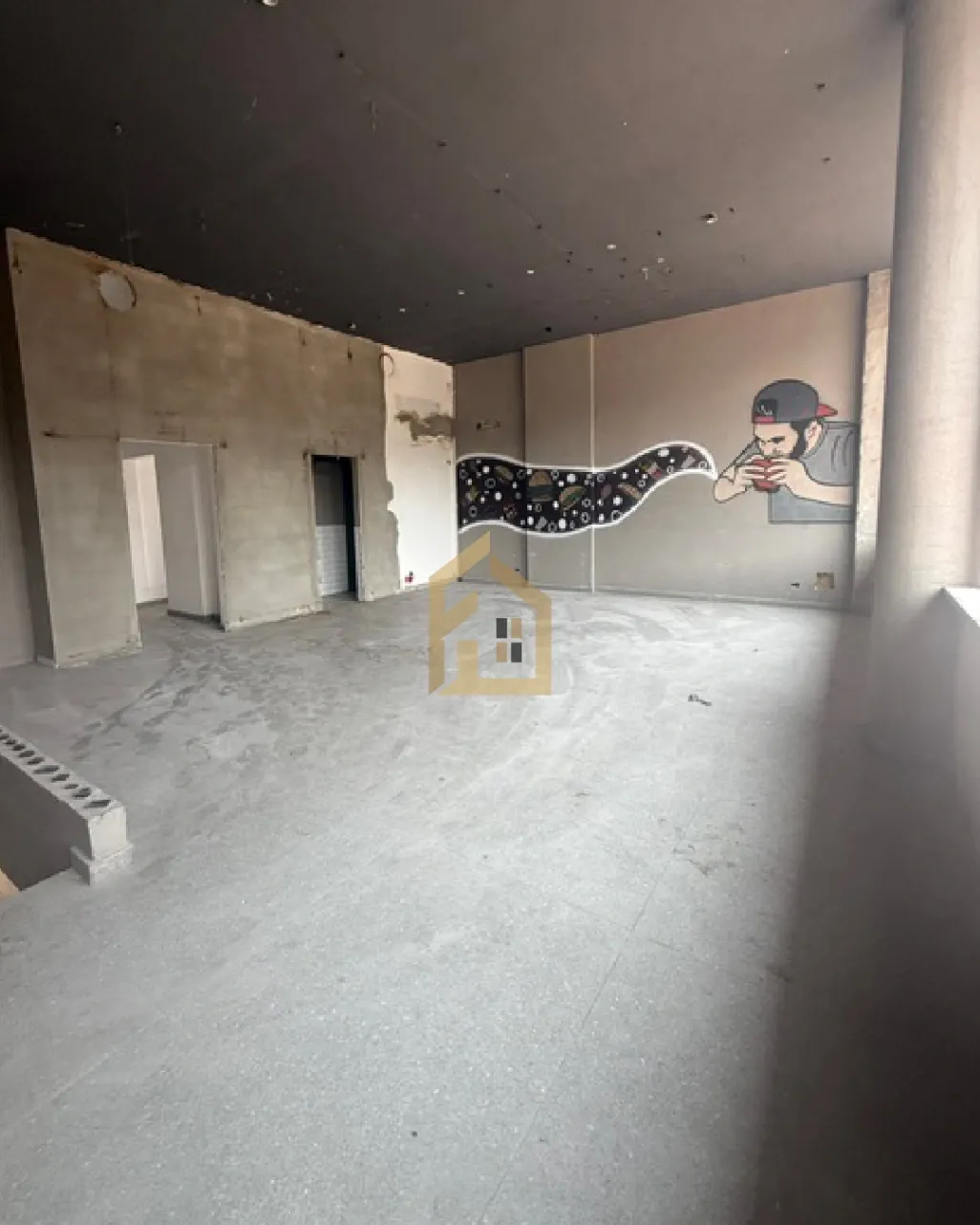 Shop for rent in Zouk Mosbeh, Lebanon