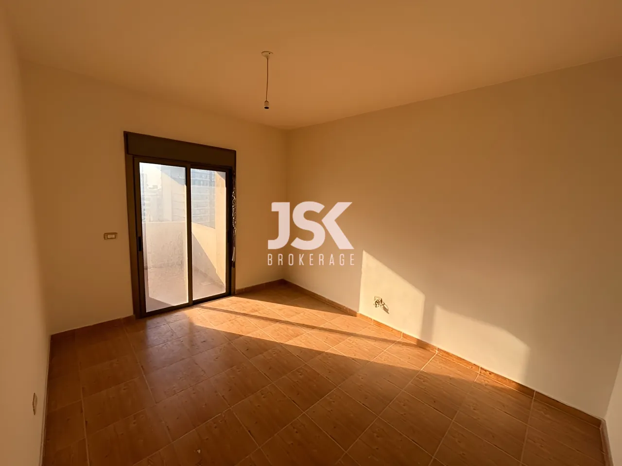 Apartment for Sale in Jdeideh - 3 bed, 2 bath