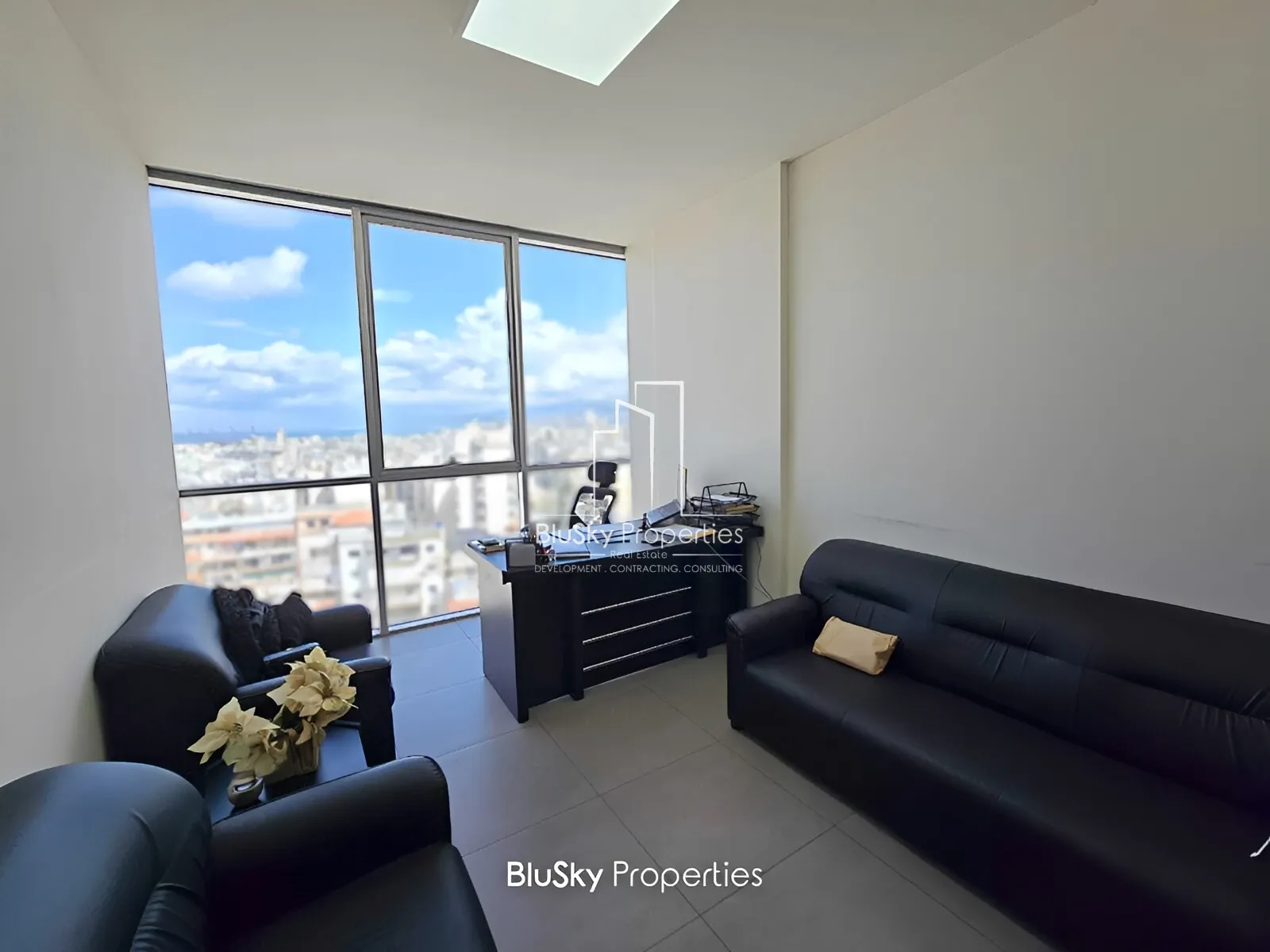 Office for sale in Sin El Fill