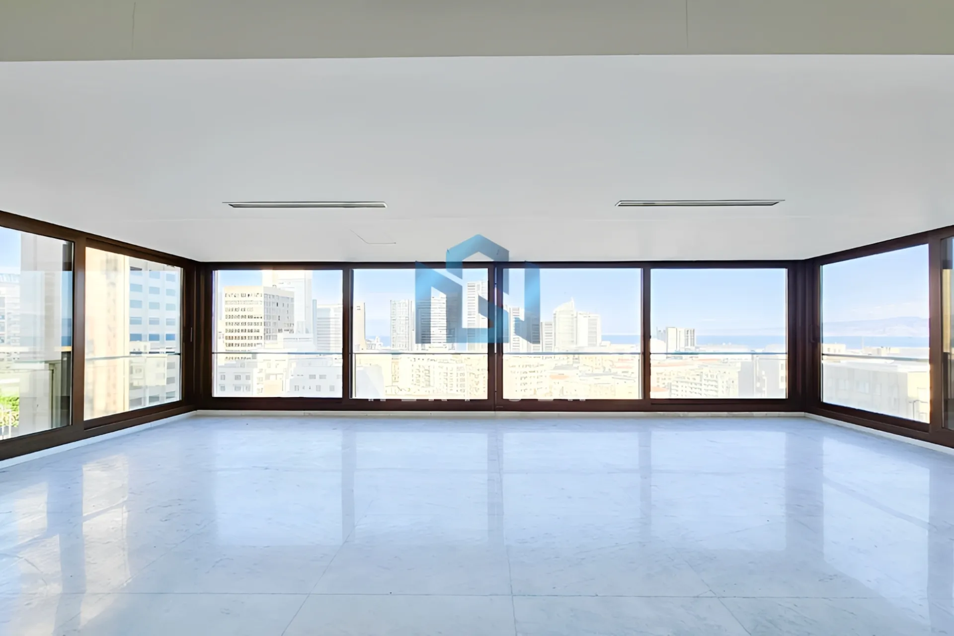 Apartment for rent in Kraytem, Beirut, Lebanon - 4 bed, 6 bath