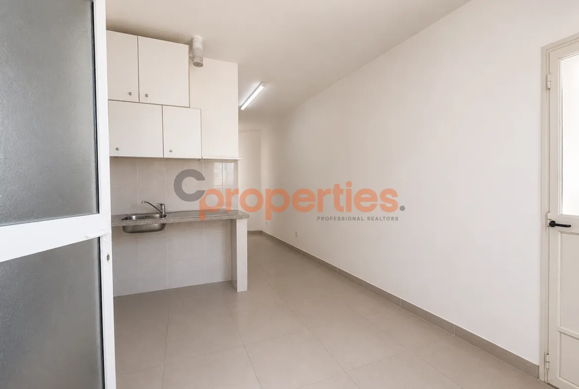 Shop for Sale in Mazraat Yachoua